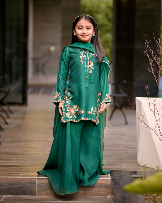 Emerald Grace - Junior
